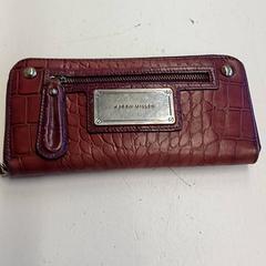 Portfel Hepburn, zgłoszono przez GVB przy użyciu iLost