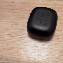 Držák na sluchátka Zwart, jak nahlášeno Qbuzz Fryslân pomocí iLost