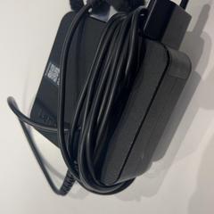 アダプタ Lenovo がiLostで HvA Amstelcampus によって報告されました