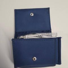 Brieventas blauwe nylon, zonder merk, ako bolo nahlásené Stad Hasselt pomocou iLost