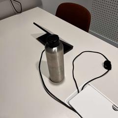 Wasserflasche, gemeldet von Vrije Universiteit Brussel (VUB) über iLost