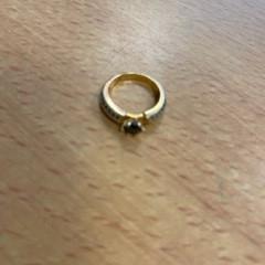 Ring, zoals gemeld door Inntel Hotels Amsterdam Centre met iLost