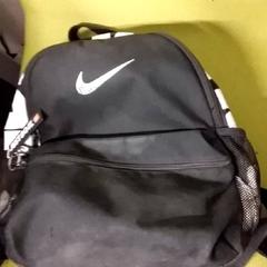 Mochila, como reportado por RET utilizando o iLost