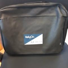 Brašna na notebook, jak nahlášeno Arriva Limburg Zuid pomocí iLost