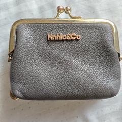 حقيبة يد, gerapporteerd met iLost