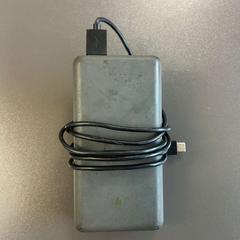 Power bank (grijs / zwarte kabel), as reported by Gebo Tours using iLost