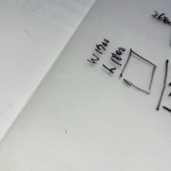 クリアファイル, como reportado por IKEA横浜 utilizando o iLost