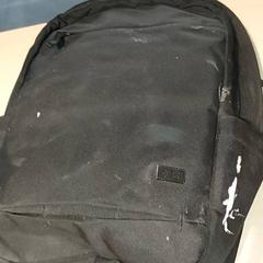 Motxila, gisa salatu by Centraal magazijn iLost erabiliz