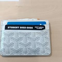 カード所有者 - Mestdagh がiLostで Centraal magazijn によって報告されました