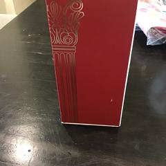 香水 がiLostで Qbuzz U-OV によって報告されました