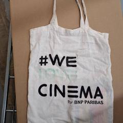 Bolsa, ha sido reportado por IKEA Paris - Italie Deux con iLost