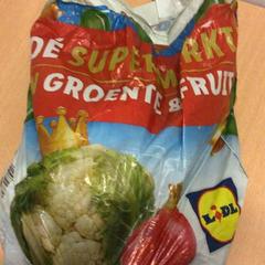 Plastictas, come riportato da Qbuzz U-OV utilizzando iLost