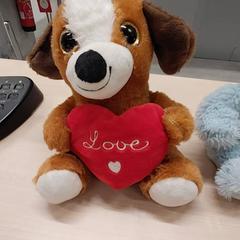 Knuffeldoek Doudou chien marron, zoals gemeld door IKEA Bayonne Ametzondo met iLost