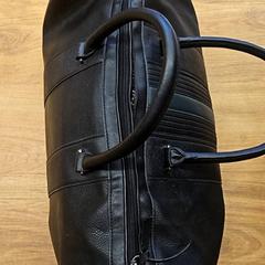 Saco, como reportado por GVB utilizando o iLost