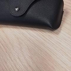 Glasses case, as reported by Qbuzz Fryslân using iLost