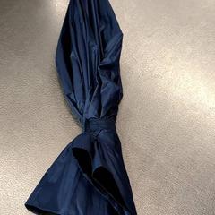 우산 Blauw, iLost를 사용하여 IKEA Hasselt에 보고됨