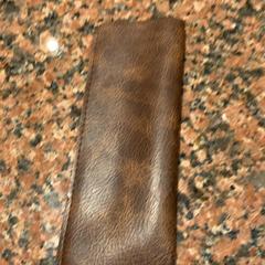 Brilleetui Leer bruin, som rapportert av Pathé Nijmegen ved bruk av iLost