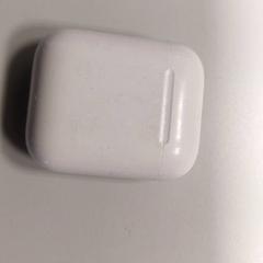 Fodral till bluetooth-hörlurar, rapporterat av Regio West-Vlaanderen med iLost