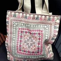 Bolsa, ha sido reportado por allGo Almere con iLost