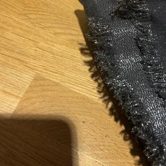 Šál, ako bolo nahlásené Designer Outlet Roermond pomocou iLost