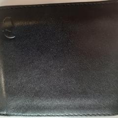 財布 - Yuba がiLostで Centraal magazijn によって報告されました