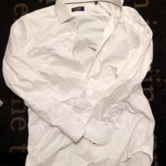 셔츠, iLost를 사용하여 Van der Valk Hotel Sneek에 보고됨