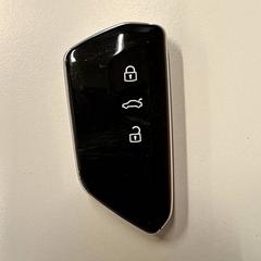Autoaren giltza VW, gisa salatu by Gemeente Hilversum iLost erabiliz