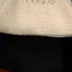 화장품 가방 Beige, iLost를 사용하여 TivoliVredenburg에 보고됨