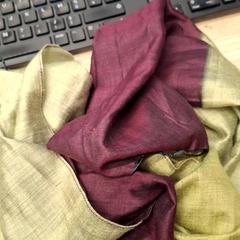 Choker Bordeau et vert, as reported by IKEA Montpellier using iLost