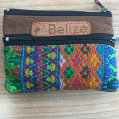 지갑 Riccardi, iLost를 사용하여 Connexxion Amstelland-Meerlanden Schiphol Noord에 보고됨