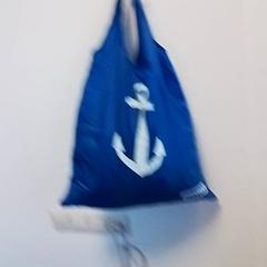 Táska, amint azt Hermes Eindhoven az iLost segítségével jelentette.