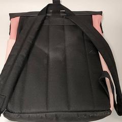 Rugzak، كما تم الإبلاغ عنه بواسطة Centraal magazijn عبر iLost