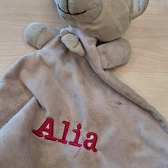 Cuddly slap, as reported by IKEA Avignon using iLost