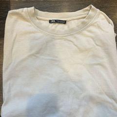 Košele Mintgroen Zara Tshirt, ako bolo nahlásené WestCord Hotel Eindhoven pomocou iLost