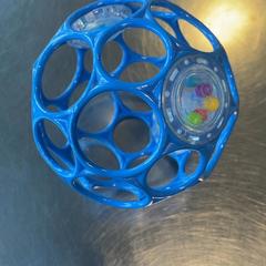 İLost kullanarak Burgers' Zoo tarafından bildirildiği gibi Oyuncak Bal