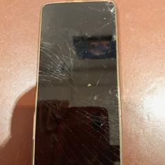 Mobiltelefon Kaki REGLO Mobile, gemeldet von TCL über iLost