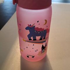 Gourde, ha sido reportado por IKEA Hénin-Beaumont con iLost