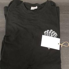 Roba - T shirt, segons ha informat Regio Limburg - Leuven mitjançant iLost
