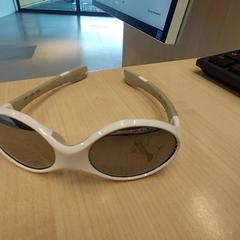 İLost kullanarak IKEA Paris - Evry tarafından bildirildiği gibi Lunettes solaires enfant enfant