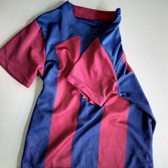 T-shirt -shirt, rapporterat av Twisto med iLost