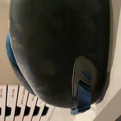 Lepoko burukoa Black and blue, gisa salatu by MEININGER Hotel Paris Porte de Vincennes iLost erabiliz