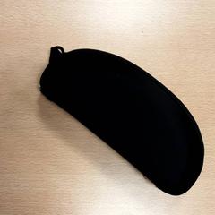 Glasses case with glasses Zwart, as reported by Arriva Vechtdallijnen using iLost