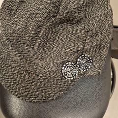 İLost kullanarak IKEA Hénin-Beaumont tarafından bildirildiği gibi Casquette femme