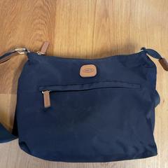 Handtas Sadacharan, segons ha informat GVB mitjançant iLost