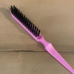 Hairbrush, as reported by Familie Resort Molenwaard using iLost