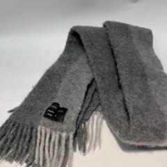 マフラー がiLostで IKEA横浜 によって報告されました