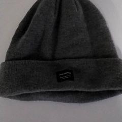 Keps, rapporterat av Regio Antwerpen - Brussel med iLost