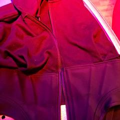 İLost kullanarak Club Nyx/Exit Café tarafından bildirildiği gibi Yelek Black