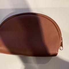 Cartera Op naam van hay, segons ha informat Gemeente Amsterdam mitjançant iLost