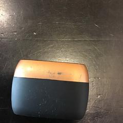 Custodia per cuffie, come riportato da U-OV Utrecht utilizzando iLost